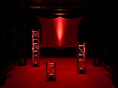 Pakiet oświetlenia Wedding Glow jako usługa dodatkowa